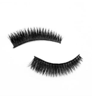 How to Achieve the Perfect Glam Look with Premium 3D and 5D Silk Eyelashes